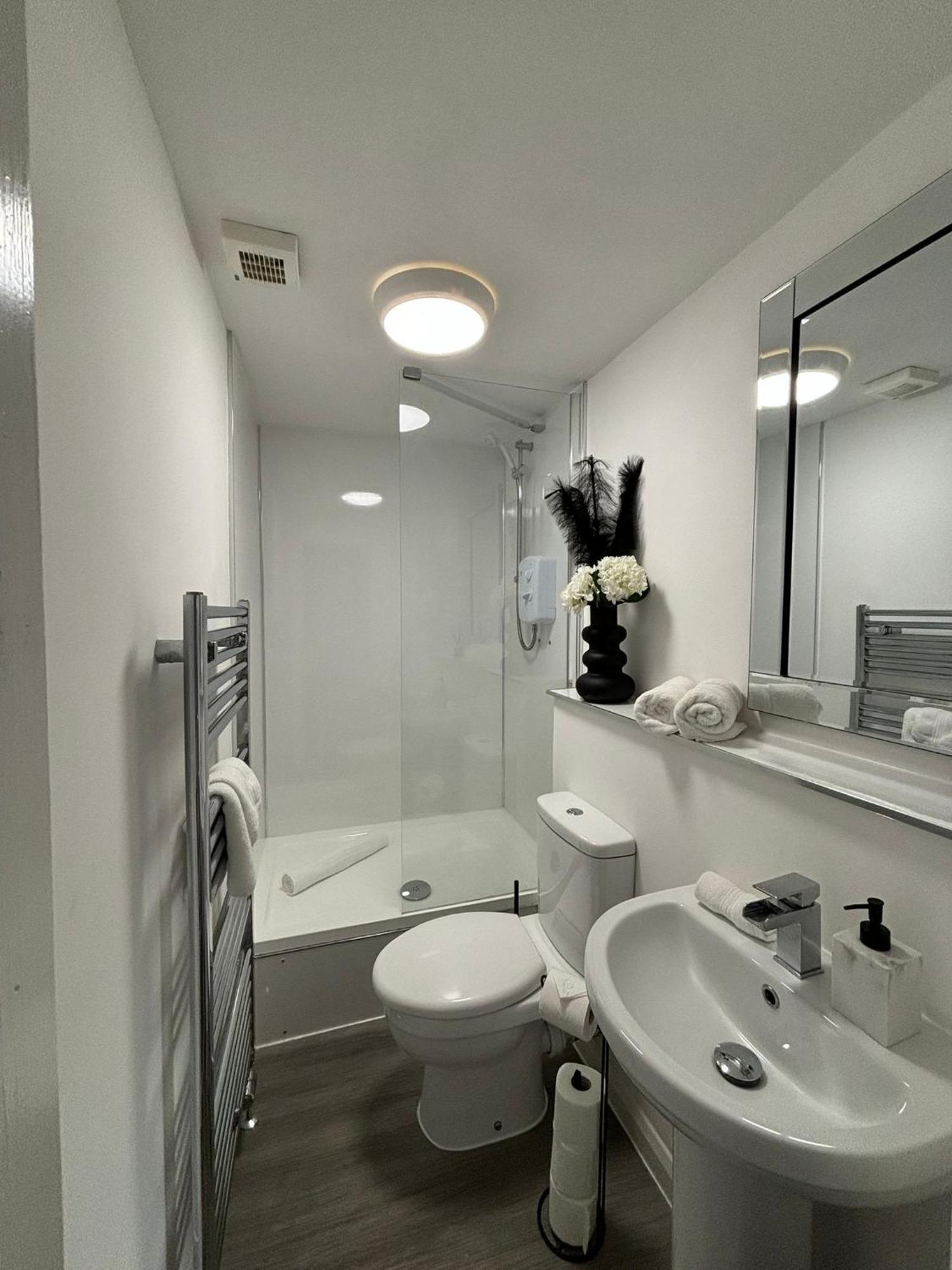 Eden Rooms Питерхед Экстерьер фото