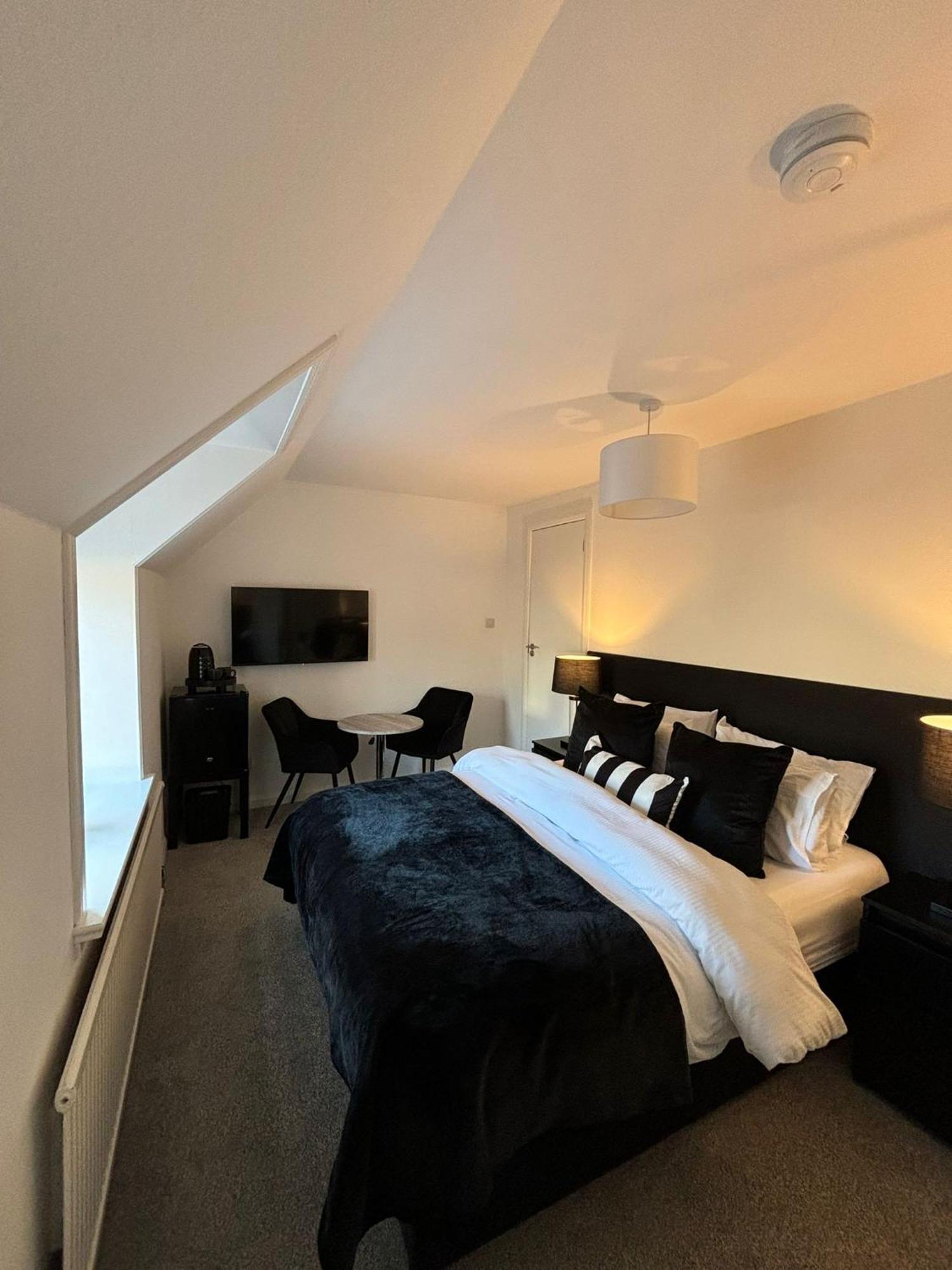 Eden Rooms Питерхед Экстерьер фото