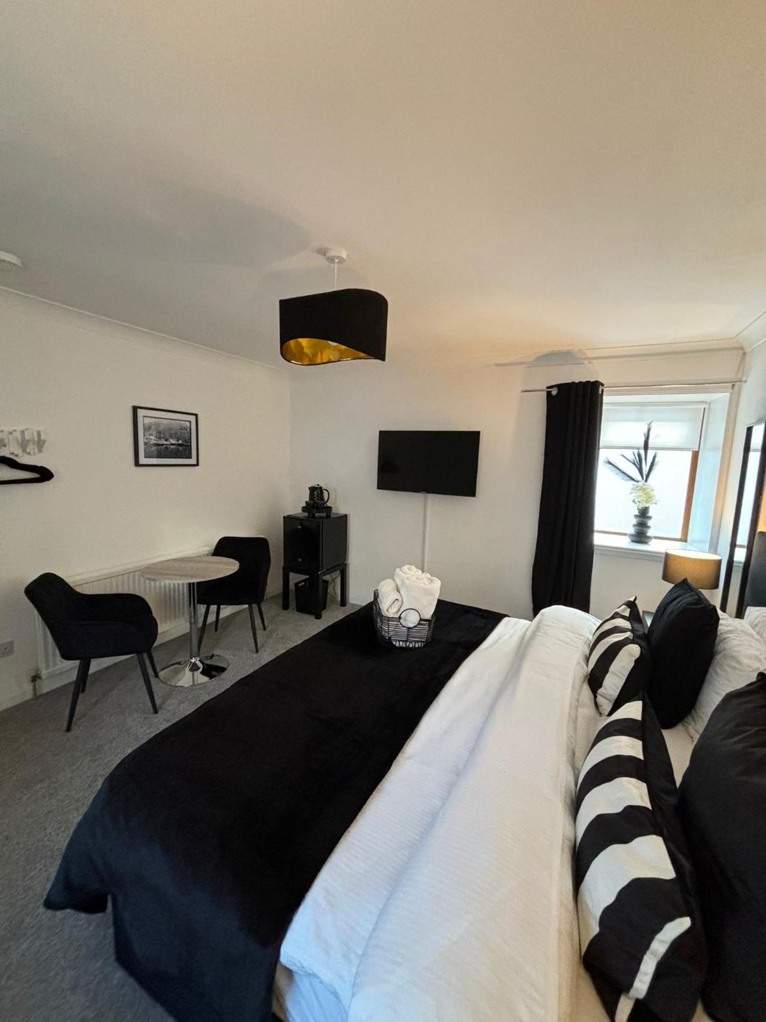 Eden Rooms Питерхед Экстерьер фото